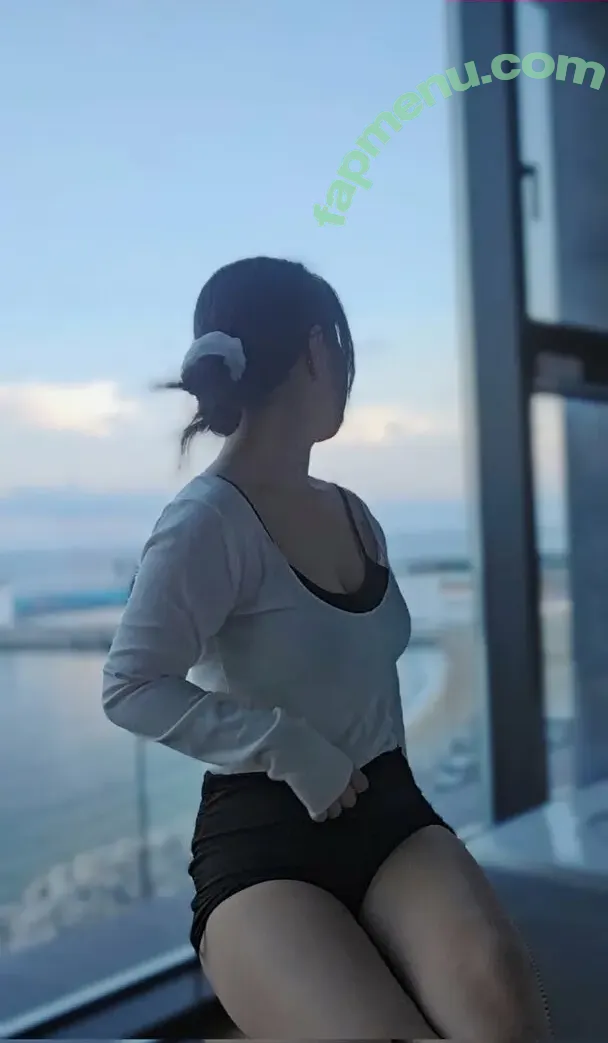 nya_ming nude photo #0130 (bsr_ming / he11o_o11 / he11opeaches / 냐밍 / 피치)