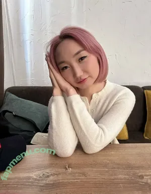 nyamulan / ny.mulaan nude photo #0033