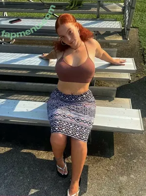 nycmadesav / itspeachysav / nycmadesavv nude photo #0001