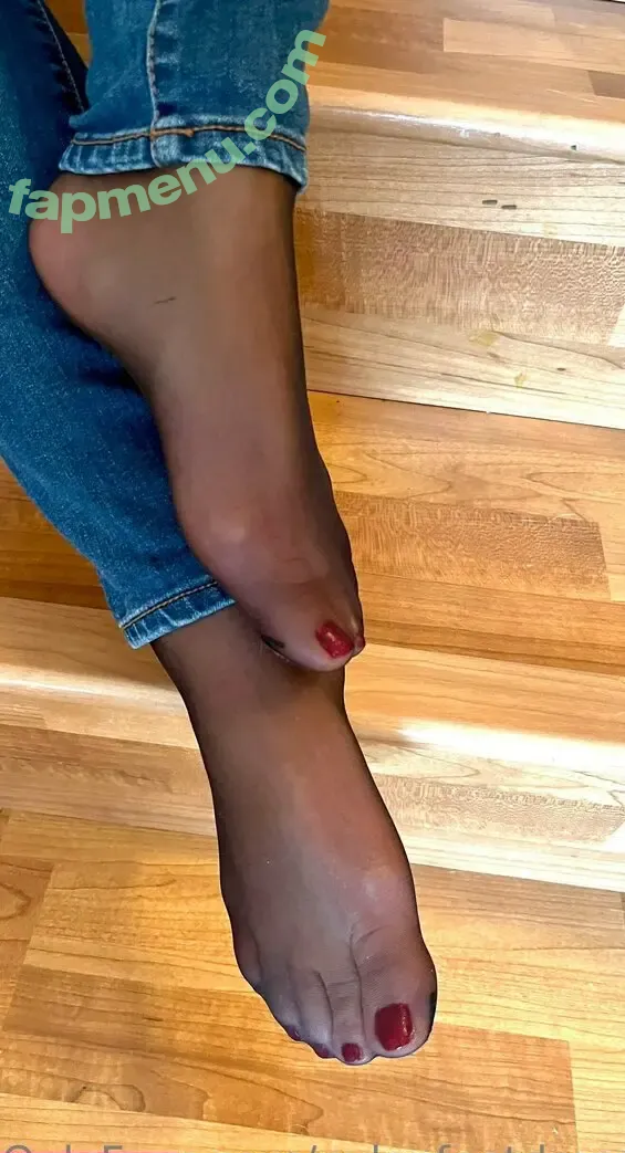 nylonfeetdreams nude photo #0092 (inyournylondreams4)