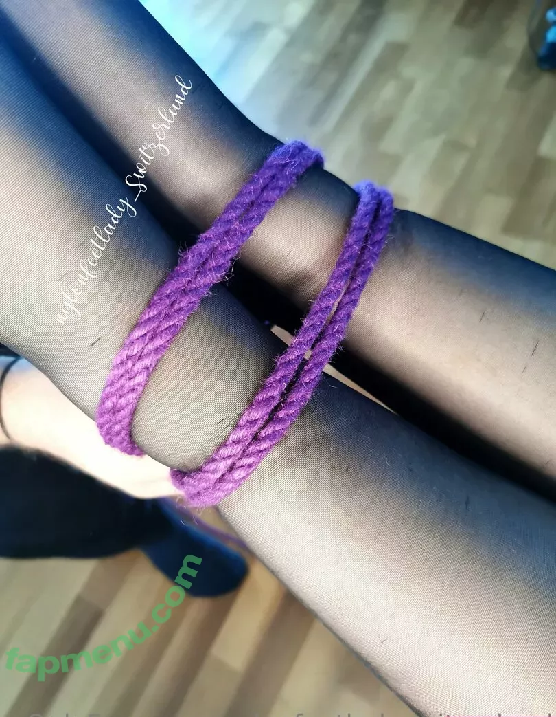 nylonfeetladyswitzerland nude photo #0109 (nylonfeetlady_switzerland)