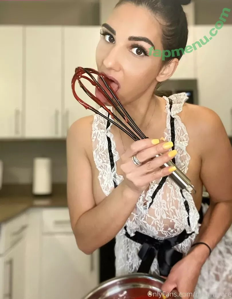 nysamoore nude photo #0759 (daspazbrat)