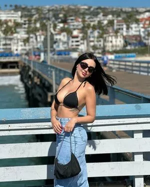 Nyvi Estephan / Discussão / nyvi_estephan / nyviestephan nude photo #0009