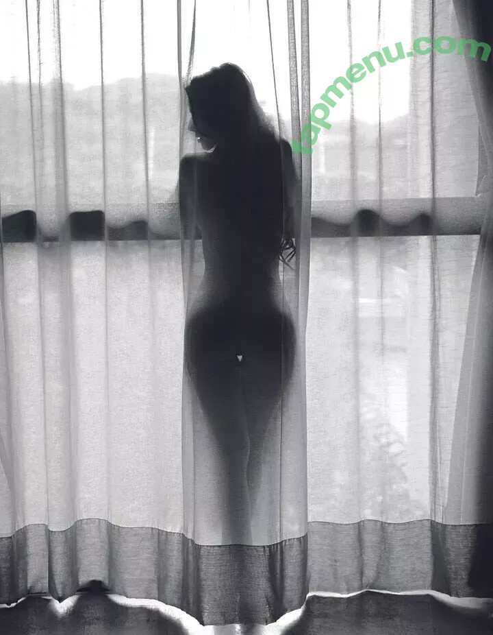 Nyvi Estephan nude photo #0018 (Discussão / nyvi_estephan / nyviestephan)