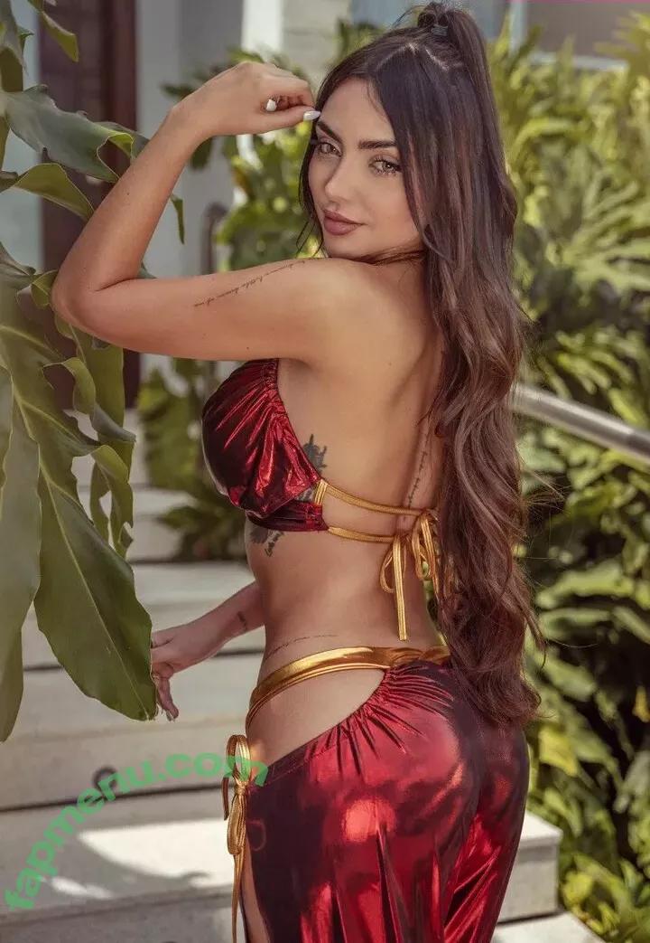Nyvi Estephan nude photo #0294 (Discussão / nyvi_estephan / nyviestephan)