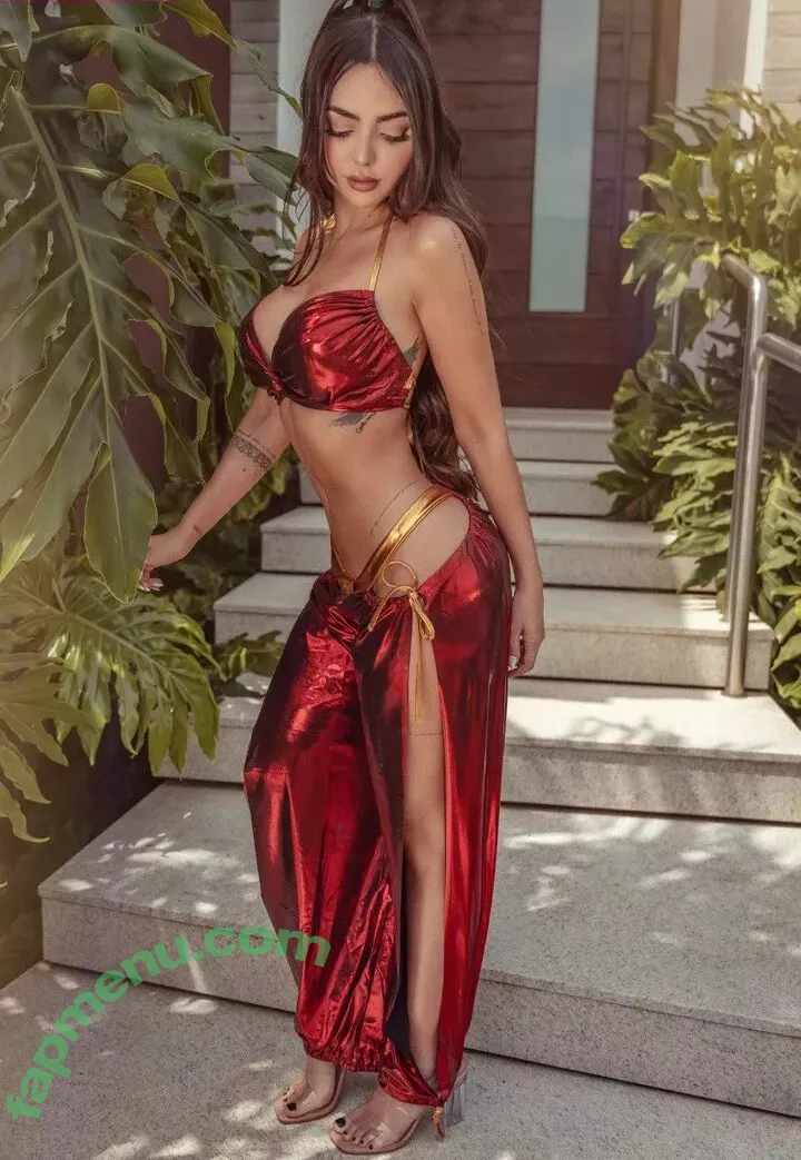 Nyvi Estephan nude photo #0298 (Discussão / nyvi_estephan / nyviestephan)