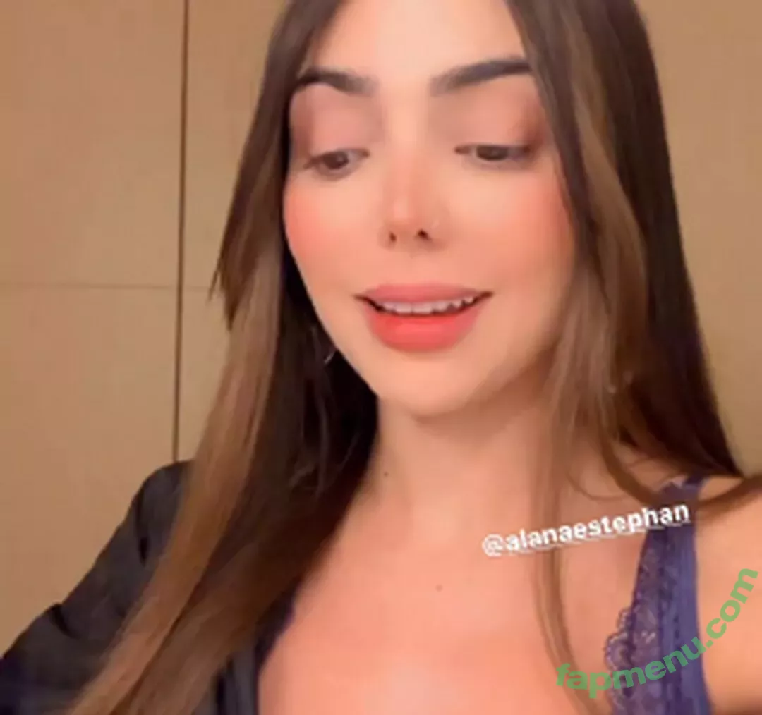 Nyvi Estephan nude photo #0341 (Discussão / nyvi_estephan / nyviestephan)