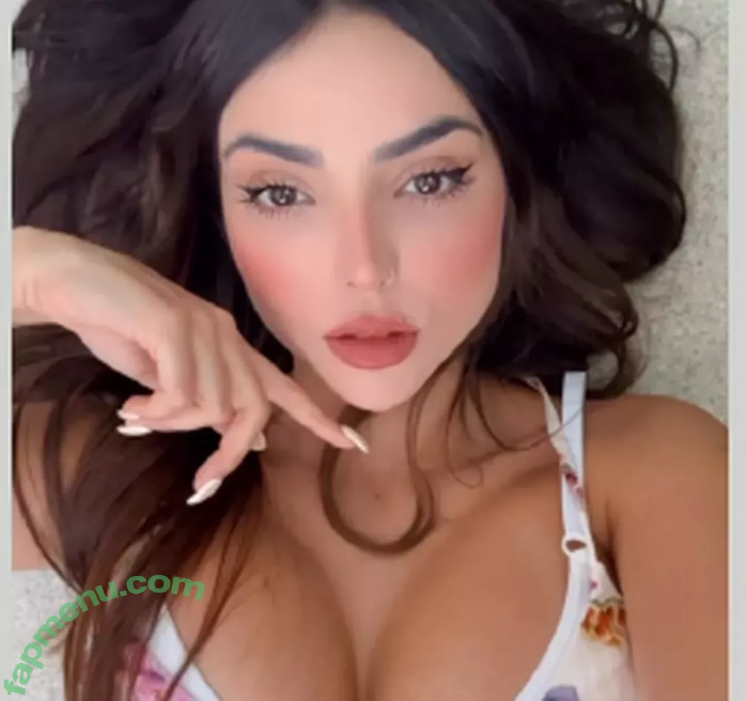 Nyvi Estephan nude photo #0349 (Discussão / nyvi_estephan / nyviestephan)