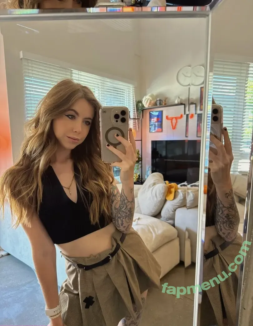 Nyybeats nude photo #0167 (Nyybeats)