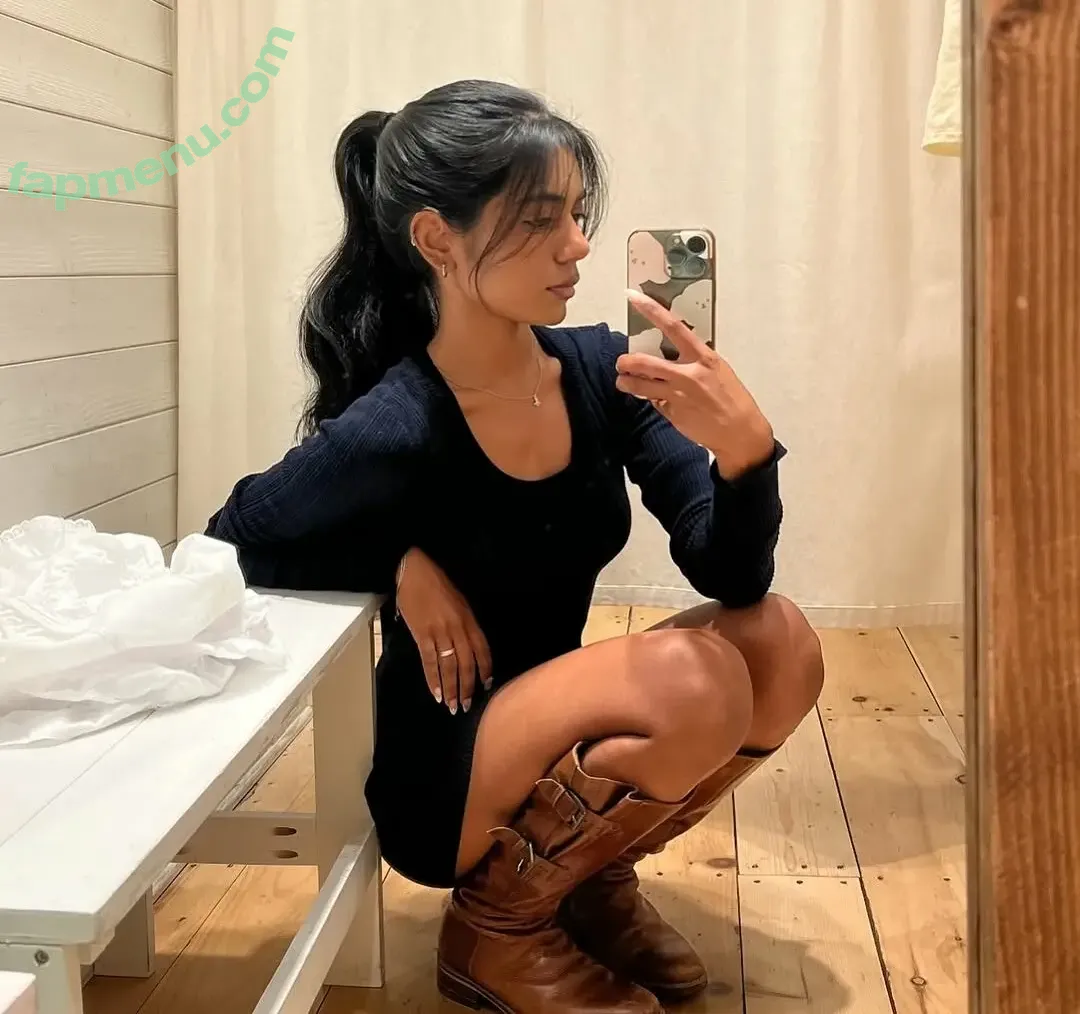 O6i2 nude photo #0052 (douxgf / fuitsnack)