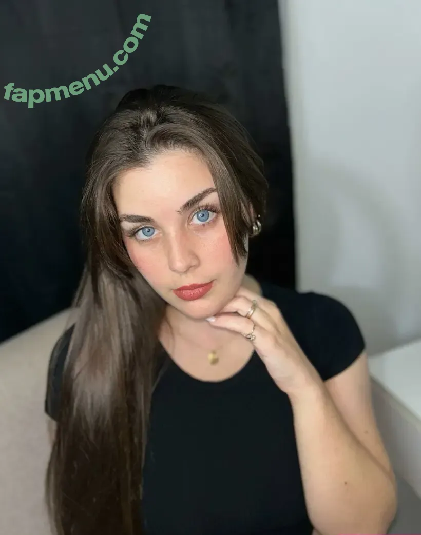 occeansxeyess nude photo #0003 (Sabrina / oceanxeyes)