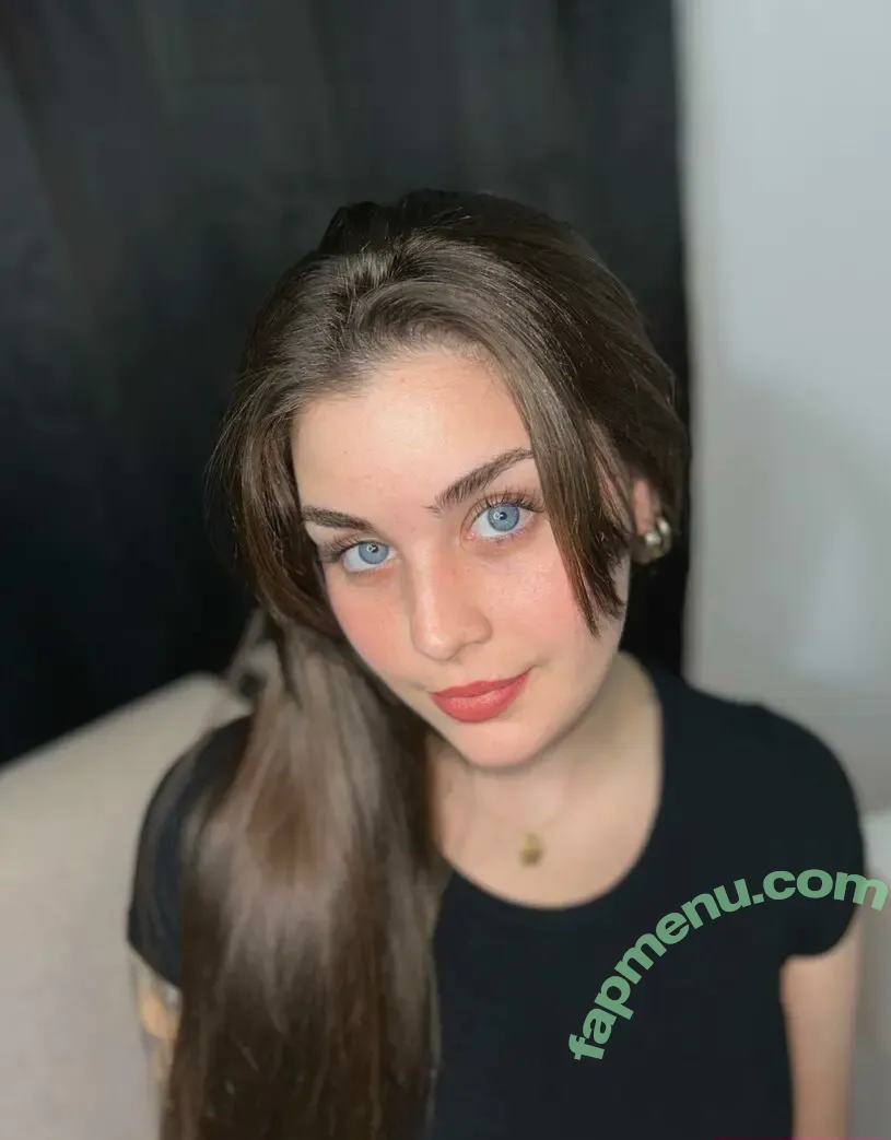 occeansxeyess nude photo #0004 (Sabrina / oceanxeyes)