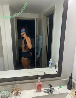  nude photo #0008