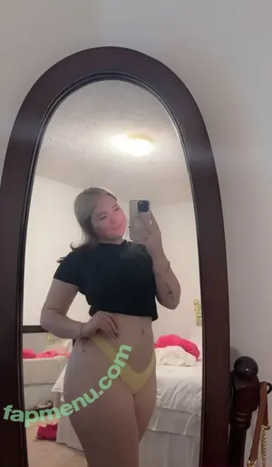  nude photo #0004