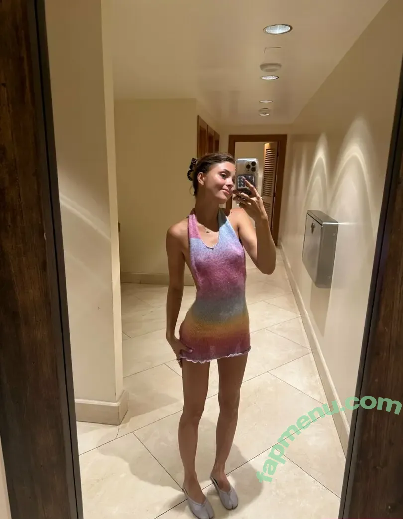 odarochka nude photo #0021 (odarochka._)