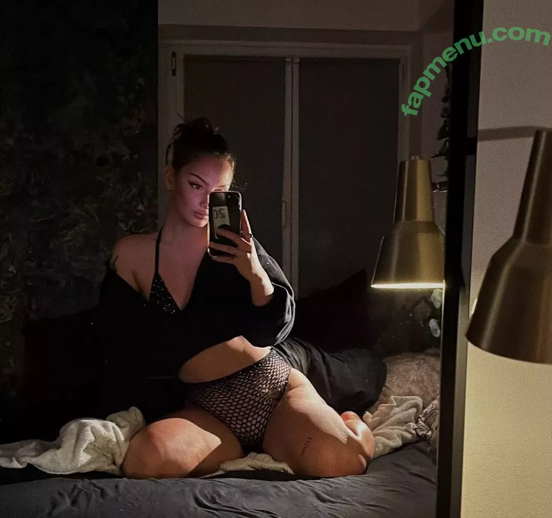 oelkanister nude photo #0026 (oelkanister)