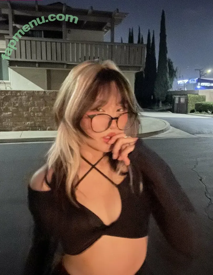 OffbrandTea nude photo #0013 (OffbrandTea)