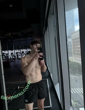  nude photo #0007