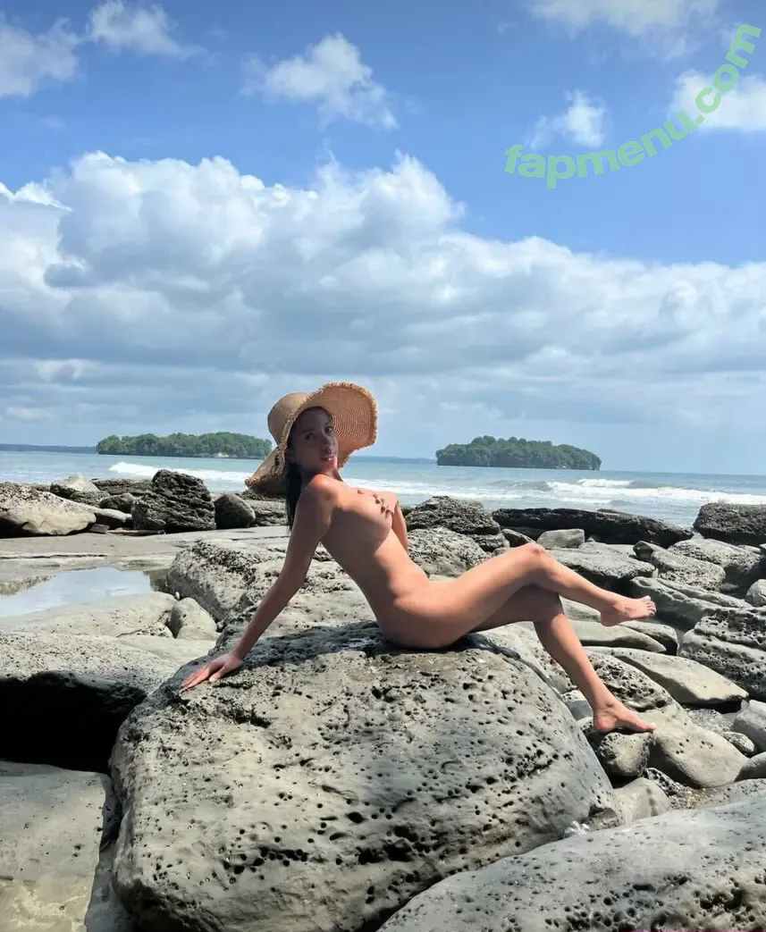 ofpromocentral nude photo #0020 (ofpromocentral)