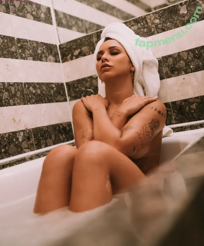 Ohana Lefundes nude photo #0011 (Ohana Lefundes)