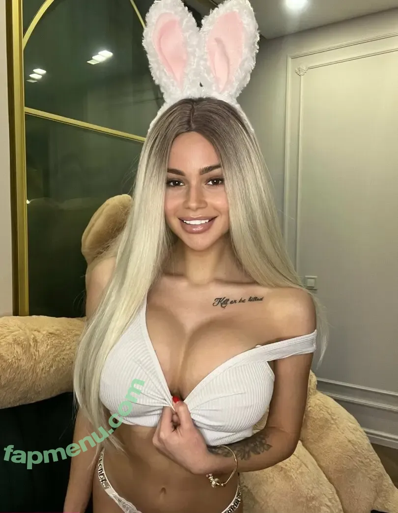 ohh_bella nude photo #0027 (Bella Cos / ohhbella__)