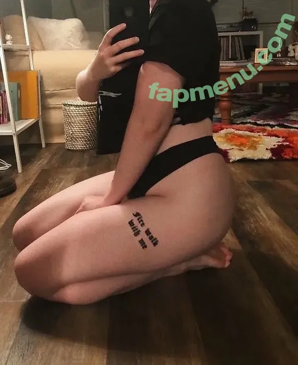 ohiohag nude photo #0001 (Hanna Modene / _vexedhag)