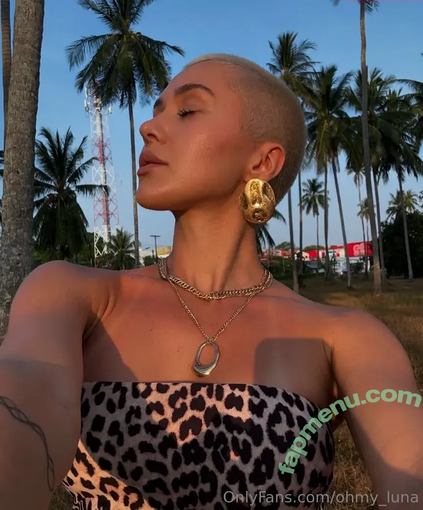 ohmy_luna nude photo #0127 (sweetielunaluna)