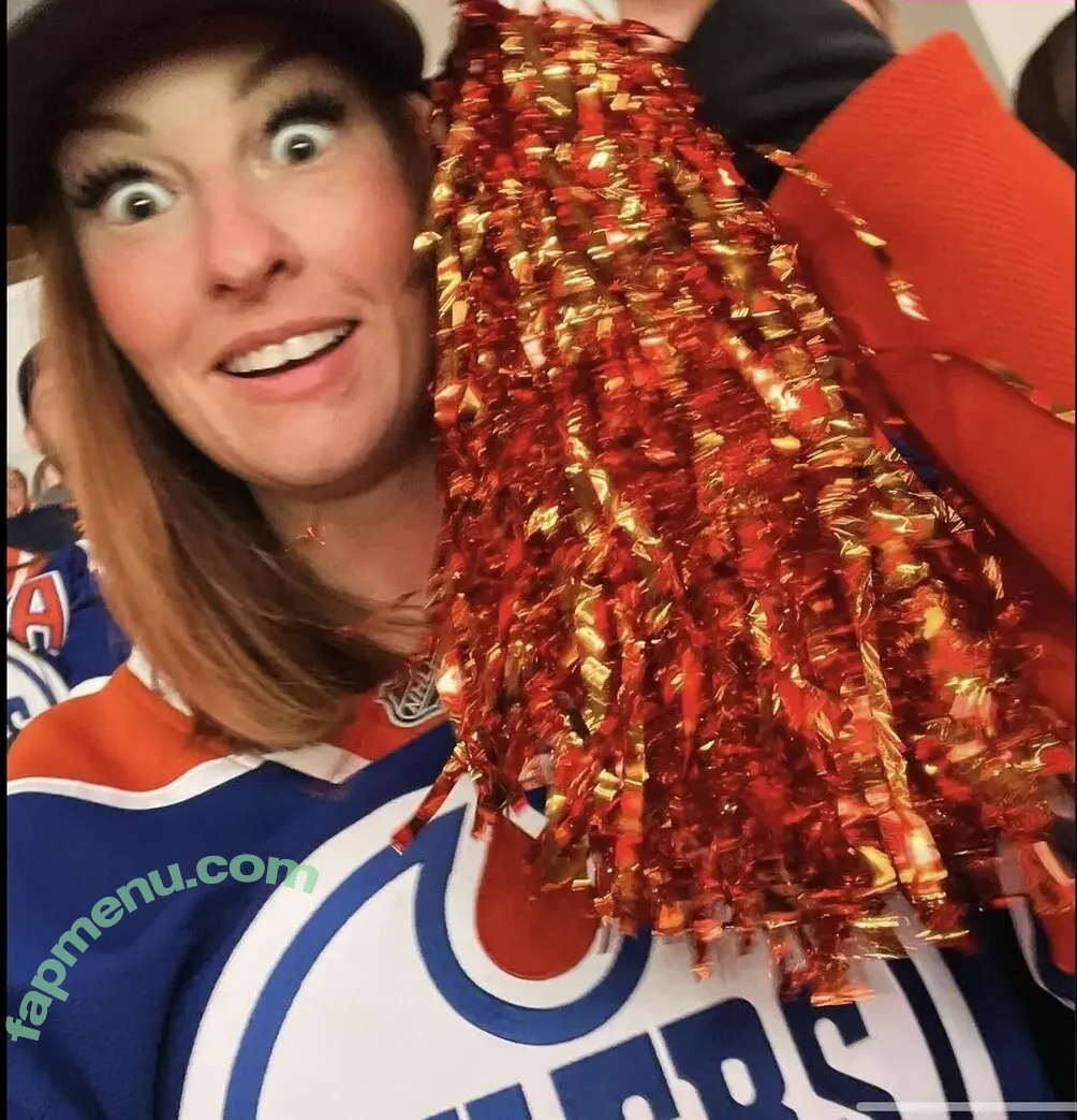 oilersgirl_2024_ nude photo #0003 (oilersgirl_2024_)