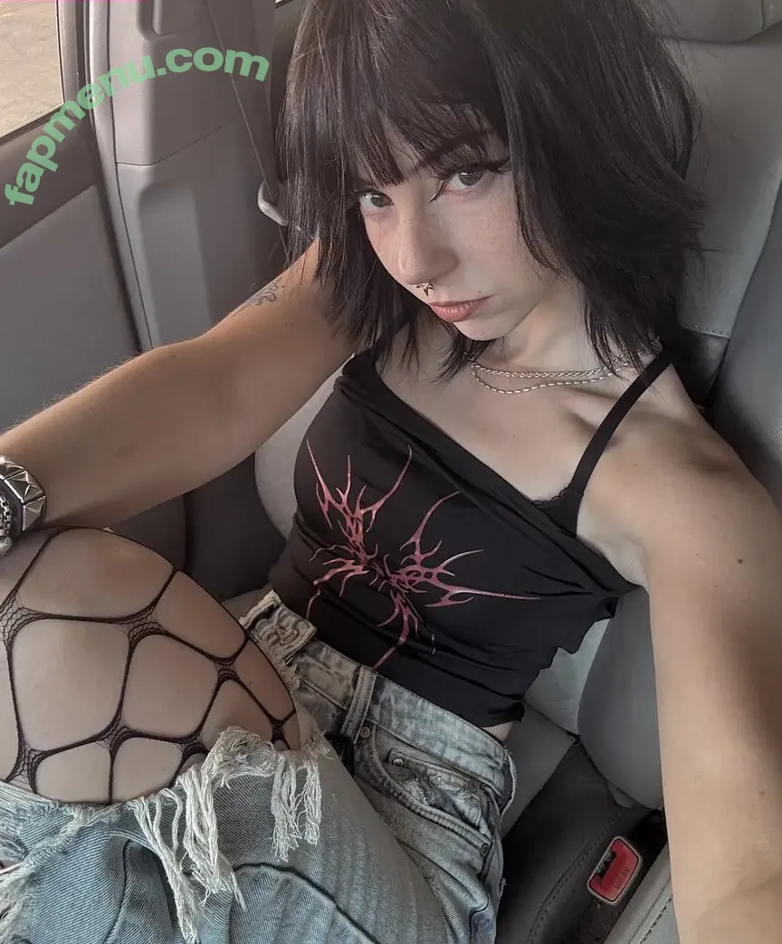OkayGnomie nude photo #0055 (OkayGnomie)