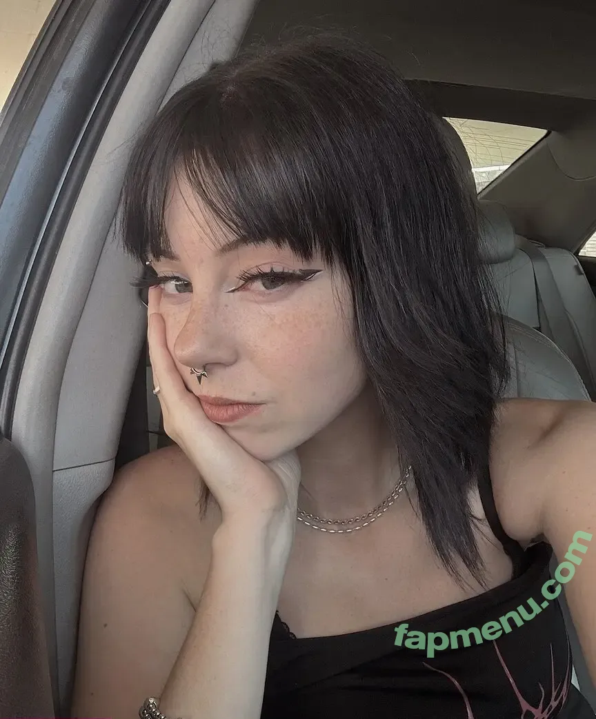 OkayGnomie nude photo #0057 (OkayGnomie)