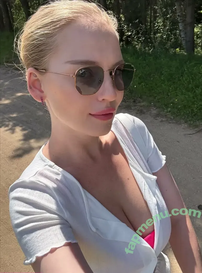 Oksana Neveselaya nude photo #0142 (o_neveselaya / ok_neveselaya / theoksanarose)