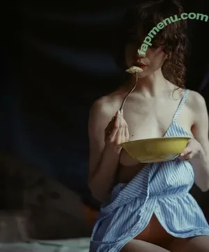 Olga Saharova / Aster Olya / olyasharypova nude photo #0438