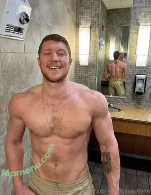 oliverflynn / oliverflynnmusic nude photo #0038