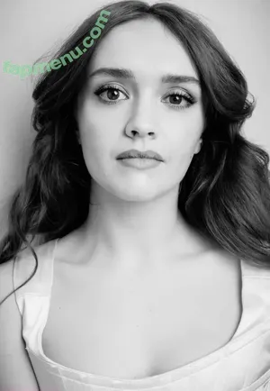 Olivia Cooke / livkatecooke nude photo #0135
