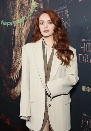 Olivia Cooke / livkatecooke nude photo #0149
