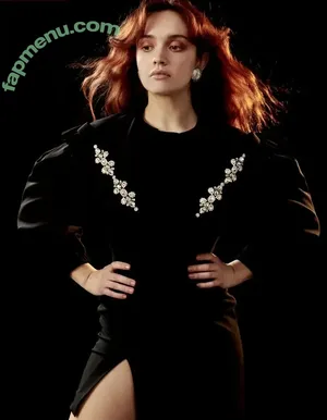 Olivia Cooke / livkatecooke nude photo #0190