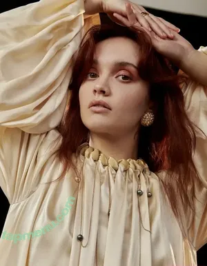 Olivia Cooke / livkatecooke nude photo #0193
