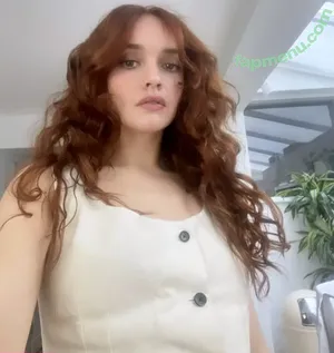 Olivia Cooke / livkatecooke nude photo #0202