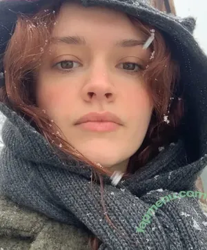 Olivia Cooke / livkatecooke nude photo #0211
