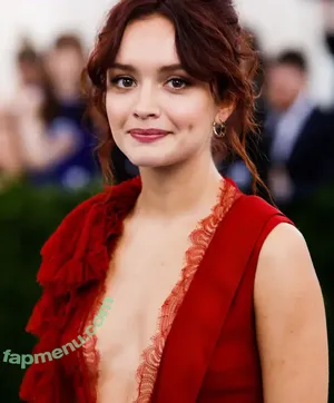 Olivia Cooke / livkatecooke nude photo #0228