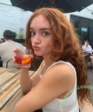 Olivia Cooke / livkatecooke nude photo #0240