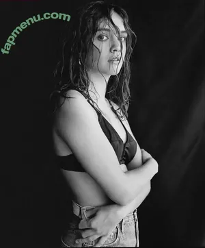 Olivia Cooke / livkatecooke nude photo #0261