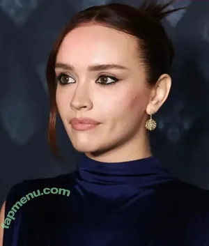 Olivia Cooke / livkatecooke nude photo #0395