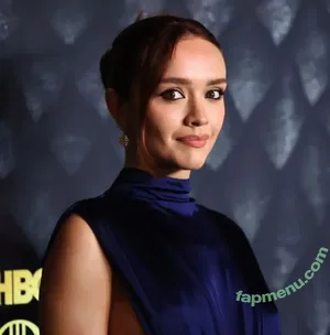 Olivia Cooke / livkatecooke nude photo #0400