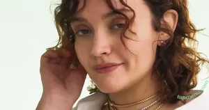 Olivia Cooke / livkatecooke nude photo #0701