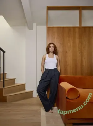 Olivia Cooke / livkatecooke nude photo #0713