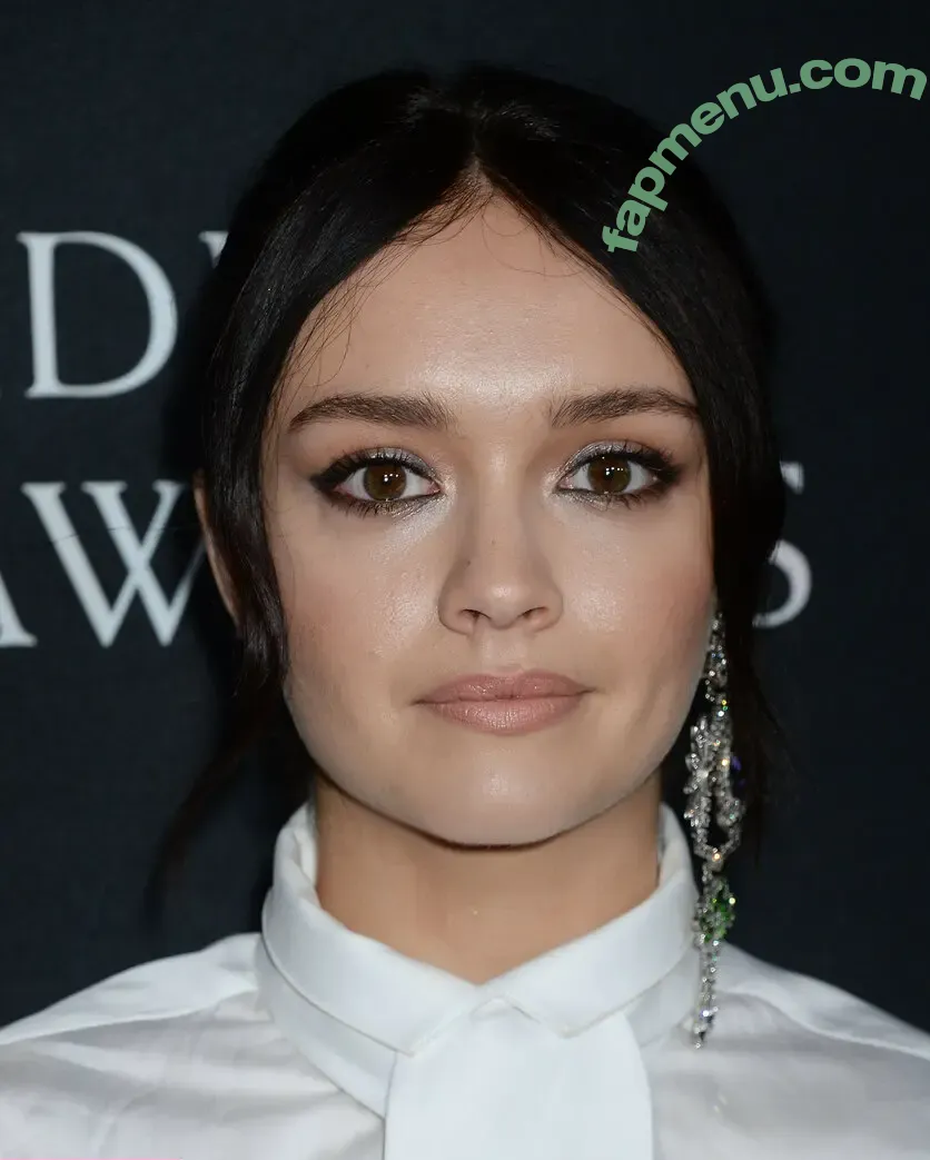 Olivia Cooke nude photo #0255 (livkatecooke)
