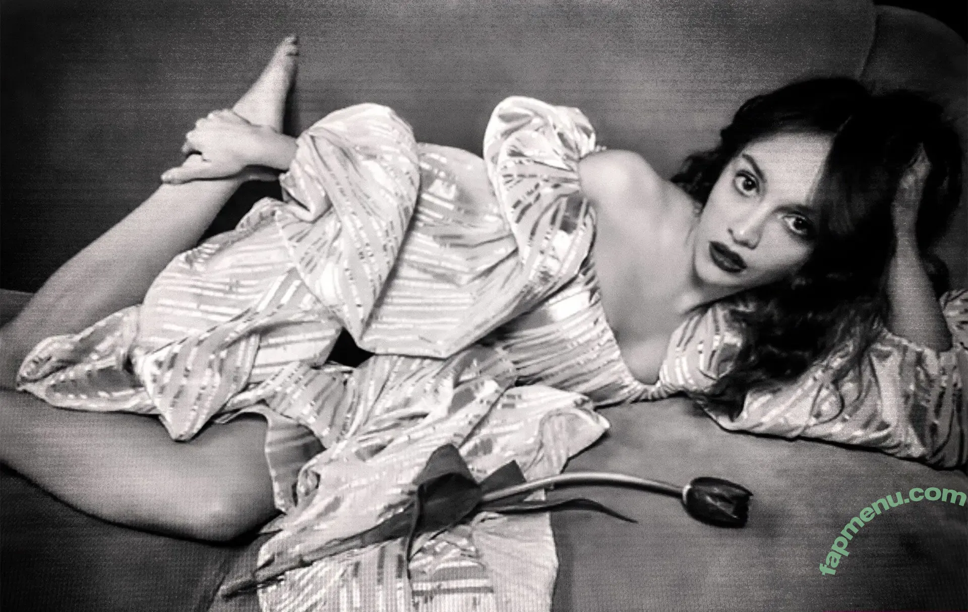 Olivia Cooke nude photo #0677 (livkatecooke)