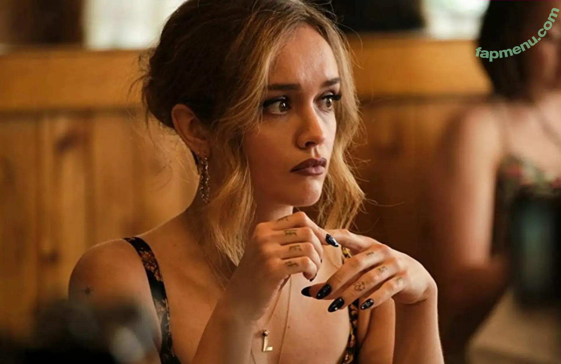 Olivia Cooke nude photo #0698 (livkatecooke)