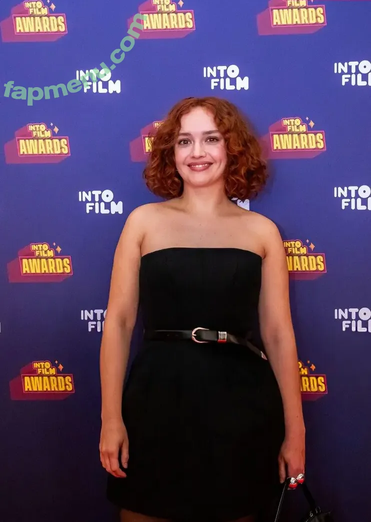 Olivia Cooke nude photo #0707 (livkatecooke)
